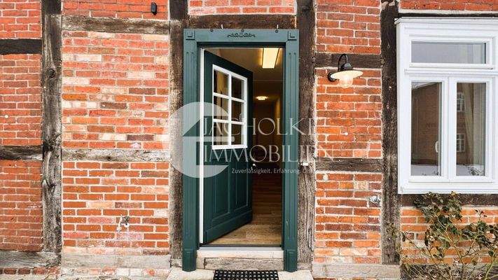 325.Haus.Außen.Eingang