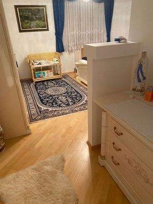 Zimmer-I-Obergeschoß-Bild 2.jpg