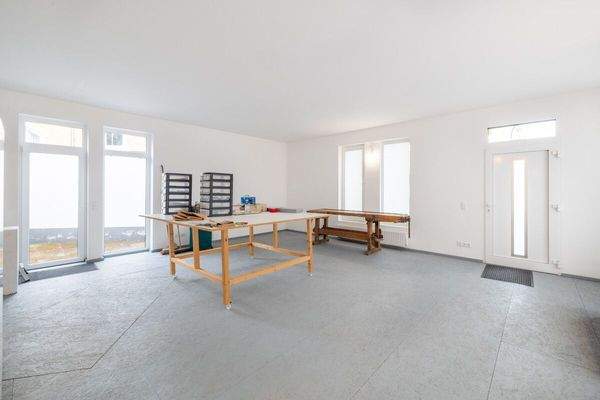 Atelier - Gewerbe EG