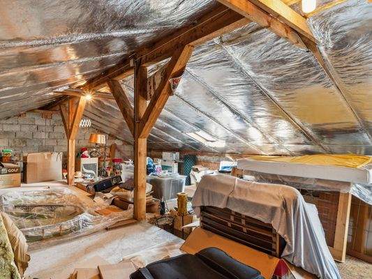 Ausbaufähiger Dachboden