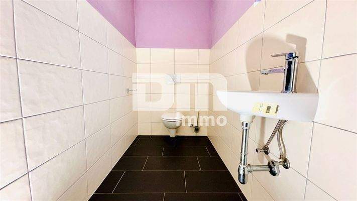 Hochparterre Gäste WC