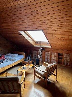 Dachfenster im DG-Studio