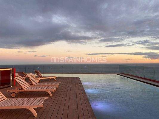 Eco-Friendly Properties with Pool and Gym in Barcelona