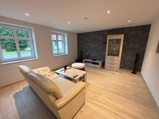 Wohnen 2 mit Leinwand