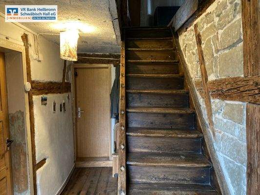 Treppenaufgang zum Obergeschoss