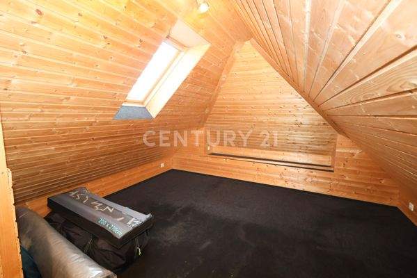 Ausgebauter Dachboden Zugang Zimmer 2