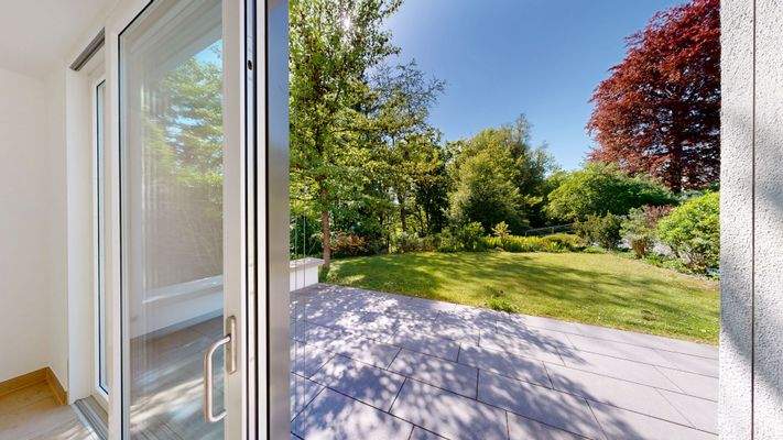 Westterrase - Zugang vom Wohnzimmer