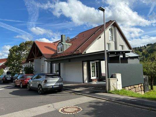 16. Straßenansicht.jpeg