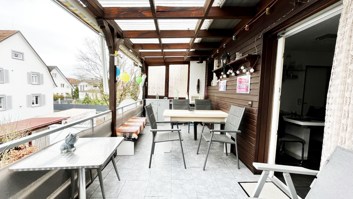 Blick von Terrasse-1 (Mittel).png