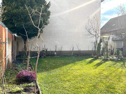 Gemeinschaftsgarten hofseitig