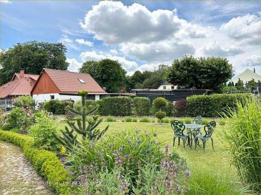 Grundstückdetails mit Blick n. Süd-West