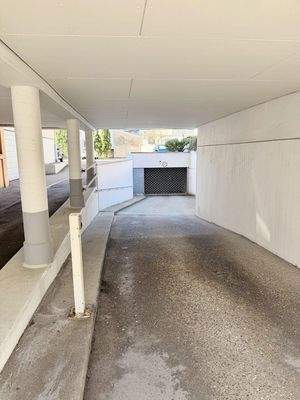 Tiefgarage, Einfahrt