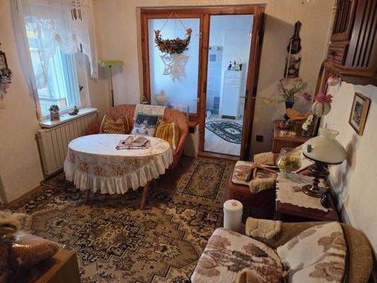 Diele zw. Küche und Bad