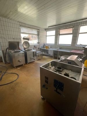 Metzgerei  Anbau, EG