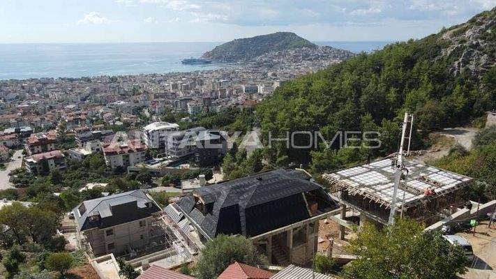 Sea View Properties Intertwined with Nature in Alanya