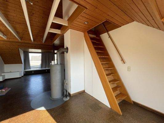 Zugang Spitzboden