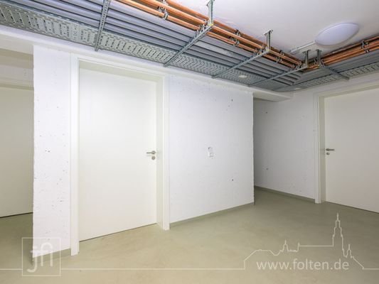 je Wohnung eigener Kellerraum