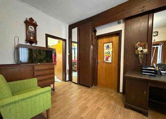 14 Zwischenflur Wohnen_Gewerbe