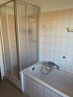Badezimmer EG