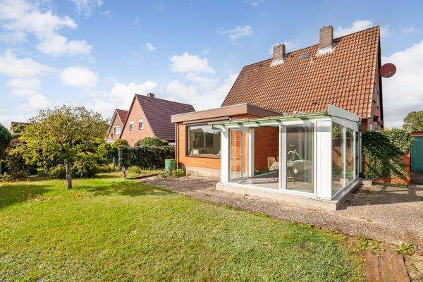 Rückansicht - Garten.jpg