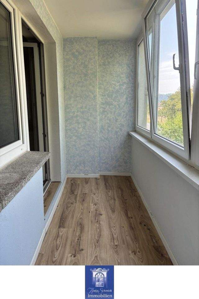 Wohnung mit Wohlfühlcharakter! Loggia mit Blick ins Grüne! - Foto 4