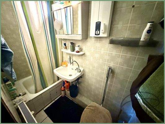 Duschbad DG hinten rechts