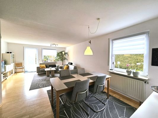 Wohn- und Esszimmer