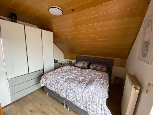 Wohnung OG links Schlafzimmer