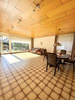 angenehme Raumgröße- Wohnen/Essen