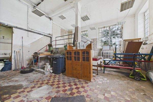 CAM03586G0-PR0056-STILL007