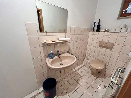 Duschbad im Untergeschoss