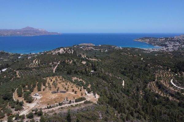 Kreta, Tsivaras: Grundstück in malerischer Lage mit Meerblick zu verkaufen