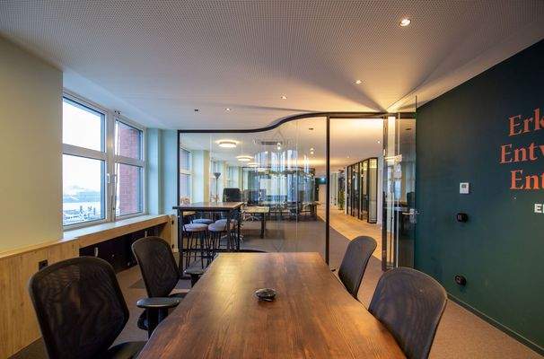 Großer Konferenzraum