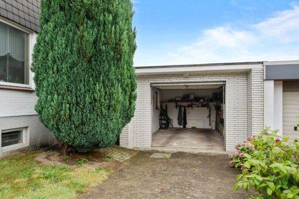 Garage mit Fernbedienung