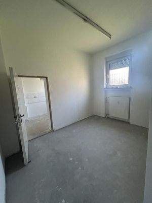 20250715_112747633_iOS