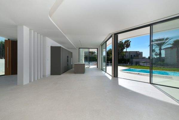 Photo: Villa in Marbella East
