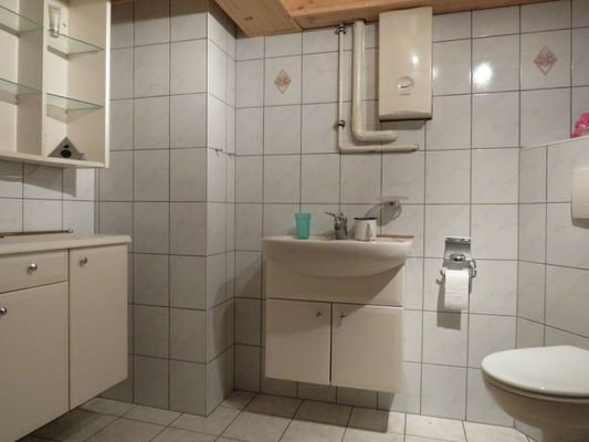 Bad im Keller