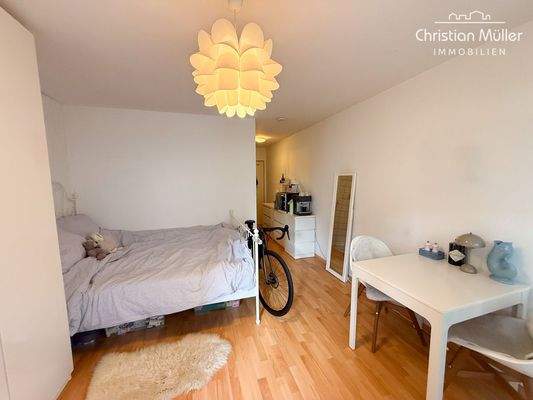 Helles, flexibel gestaltbares Zimmer...