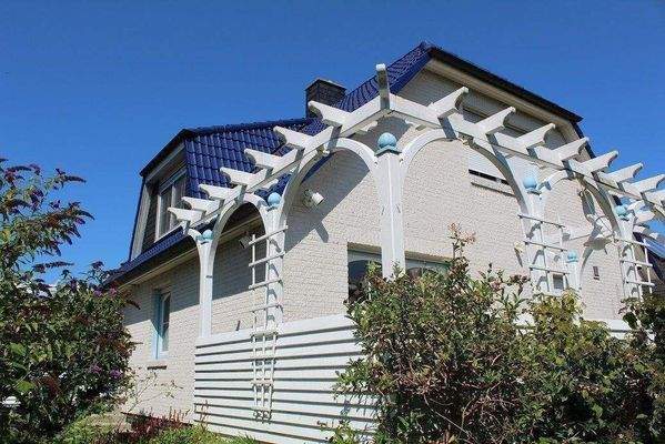 Süd-West-Ansicht mit Terrasse