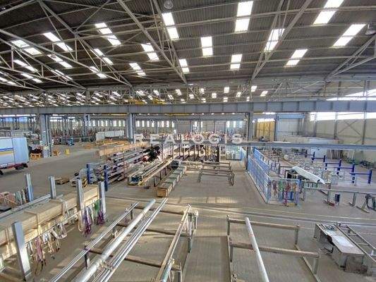 Innenansicht Hallenfläche