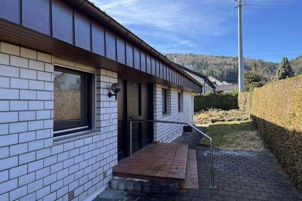 Eingangsbereich auf der Hausrückseite