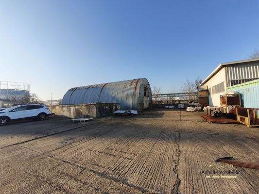 Grundstücksfläche 2 mit Lagerhalle