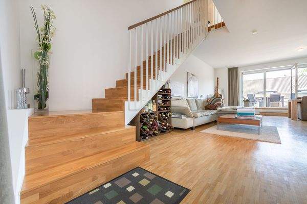 Aufgang zweite Ebene