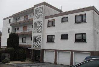 Hausansicht mit Eingangsbereich