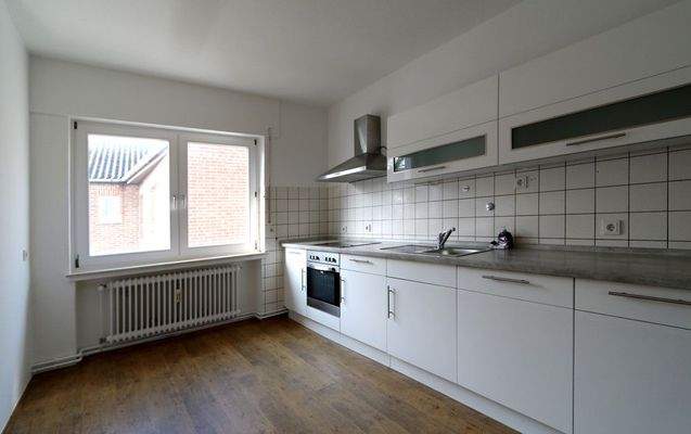 V1568_2 Küche Oberwohnung