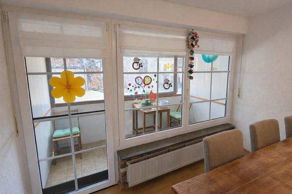 Verglaste Loggia im OG.