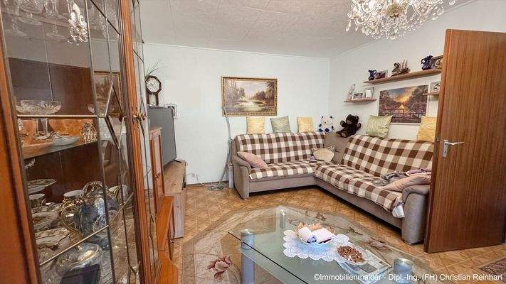 02 (2) Wohnzimmer.jpeg