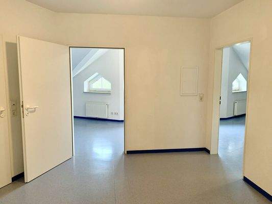 22. Whg 16, Gebäude 4b, Flur 1