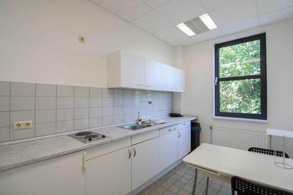 Küche Hallenteil 3