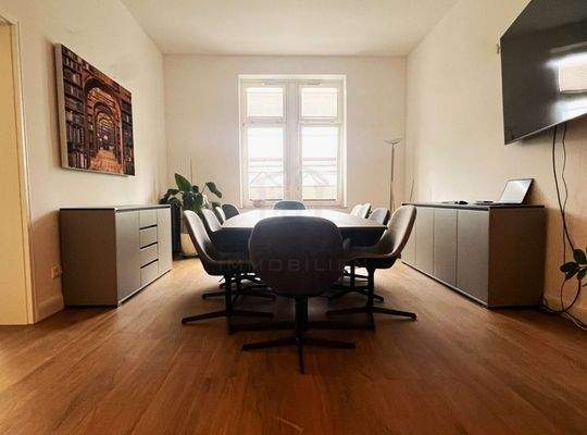 Foto eines aktuellen Büros